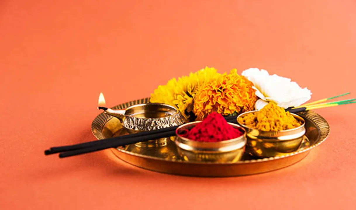  Bhai Dooj Wishes, Messages to greet your brother on the occasion