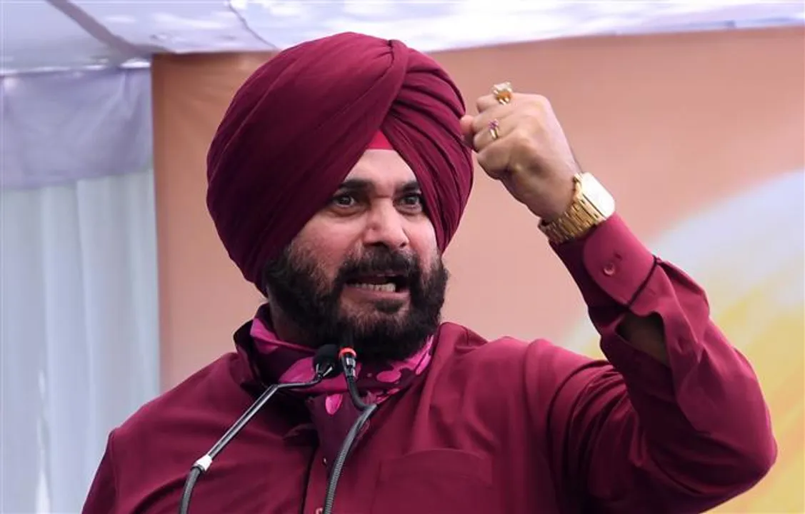  SC sentences Navjot Singh Sidhu to 1-year jail in 1988 road rage case