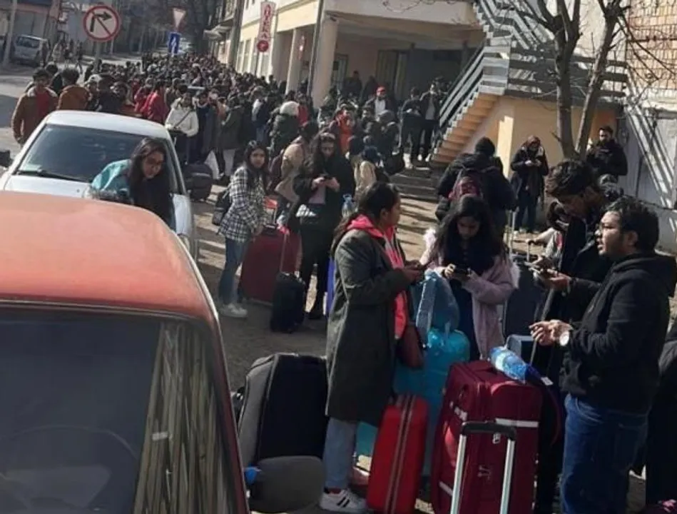  7000 foreign nationals held hostage in Ukraine