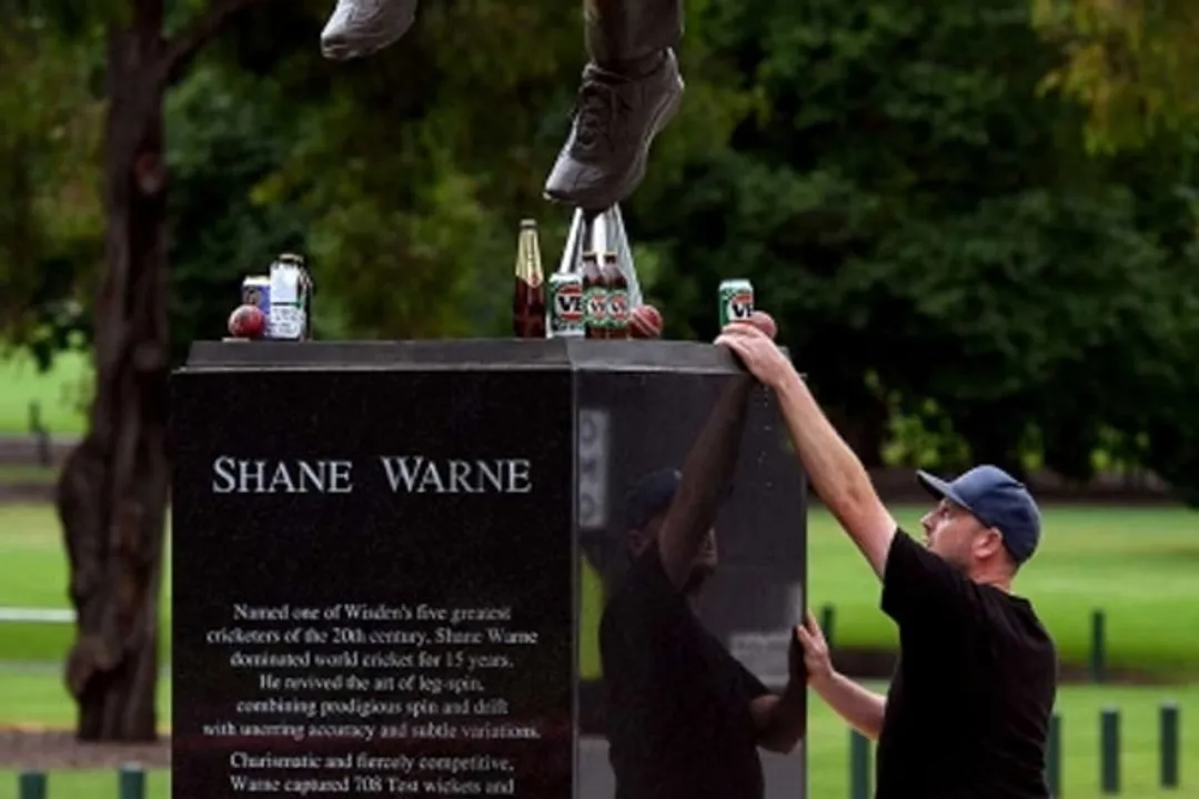  MCG stand to be renamed after Warne; fans lay meat pies, beer cans, cigarette pack at his statue