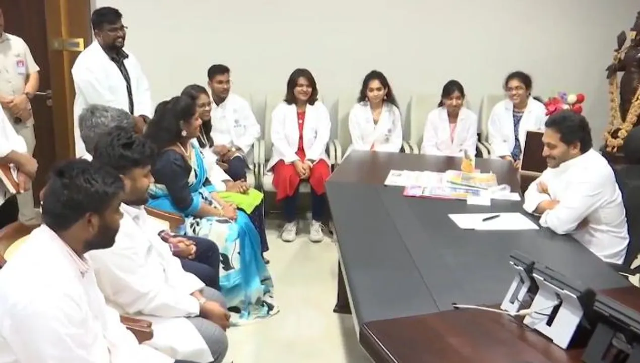  Andhra CM Jagan Mohan Reddy assures all help to Ukraine returnee students