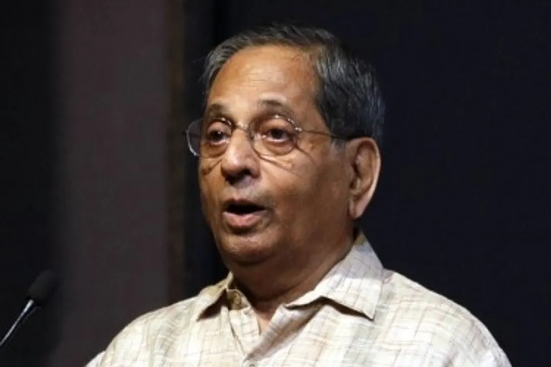  Misinterpretation of Constitutionâs basic structure needs to be prevented. 