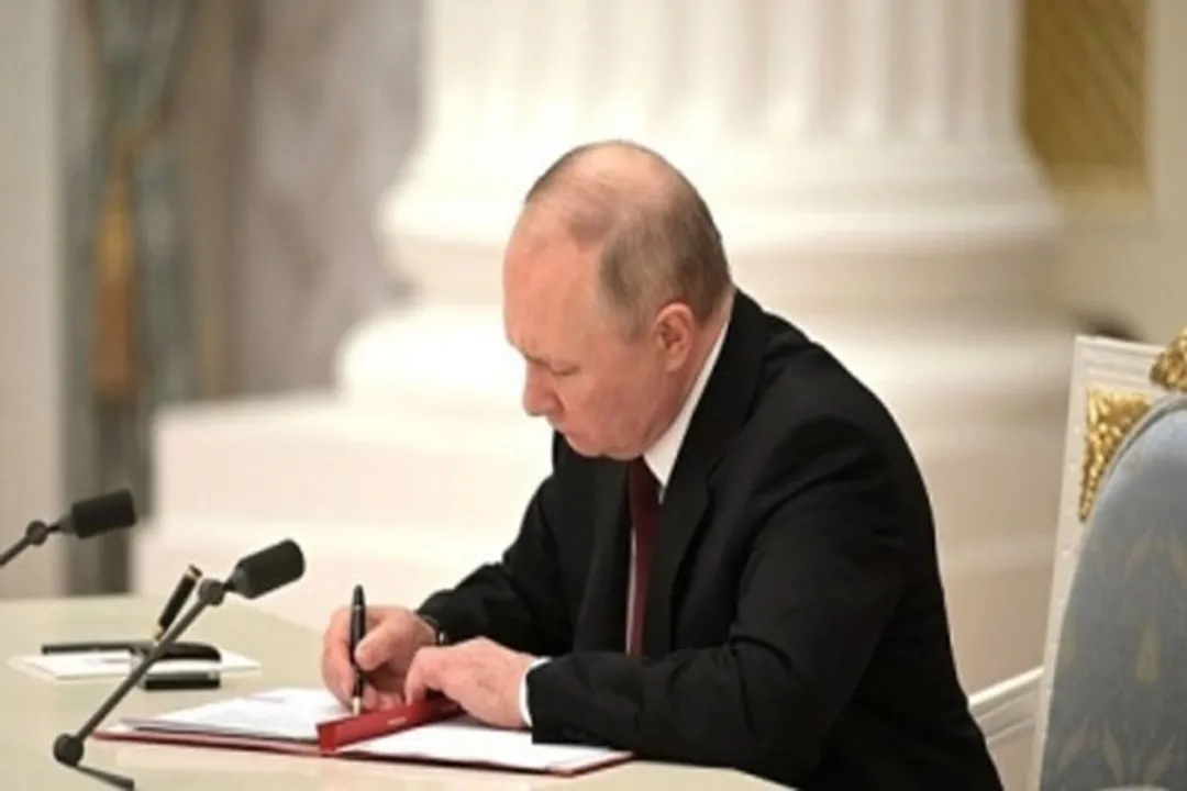  Putin approves structure of Russia's new government