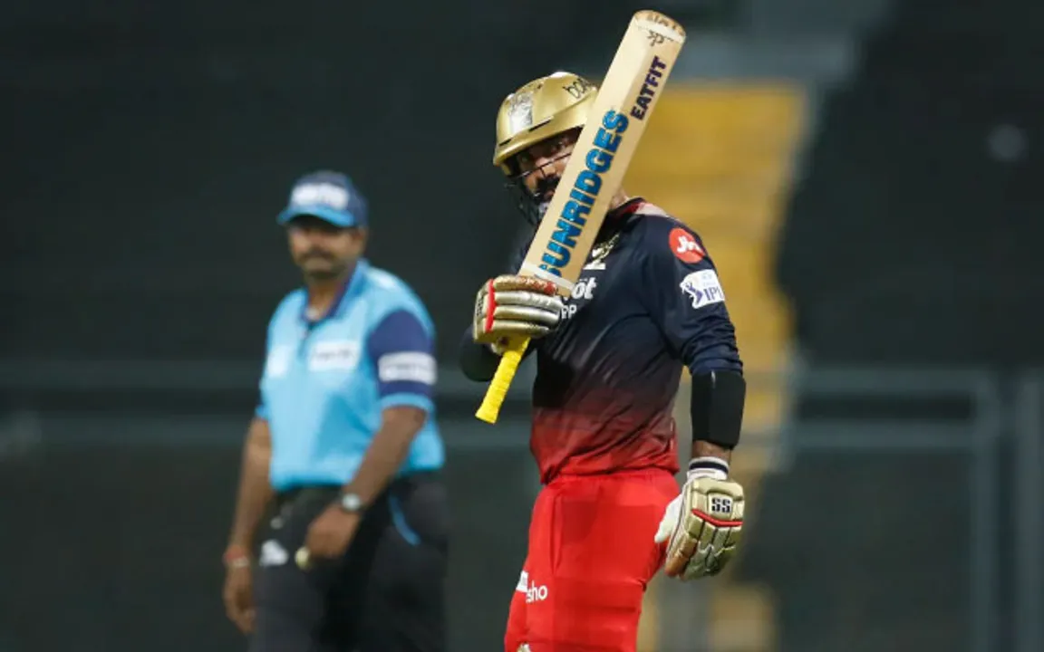  IPL 2022: RCB star Dinesh Karthik's stellar show against DC wins Sachin Tendulkar's applause