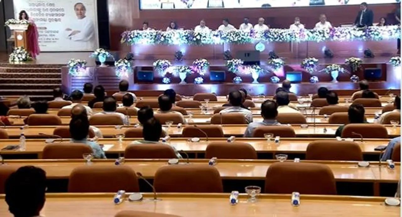  Odisha CM awards 9 banks for performance in priority sector lending
