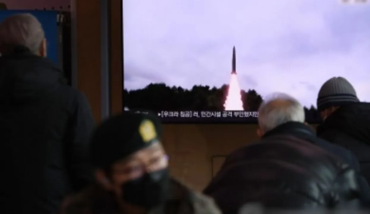  North Korea fires ballistic missile towards East Sea: South Korea military