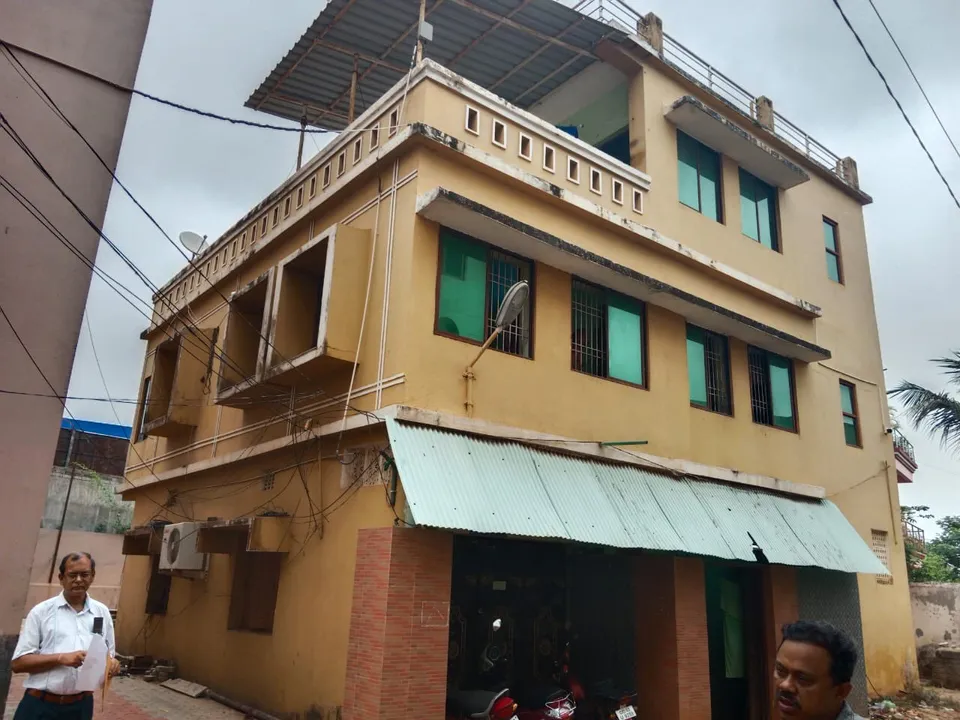  Odisha Vigilance unearths assets worth Rs 7 cr including 91 plots possessed by Livestock Inspector