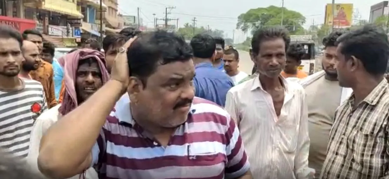 Miscreants loot Rs 12 lakh from teacher in Odisha's Bhadrak