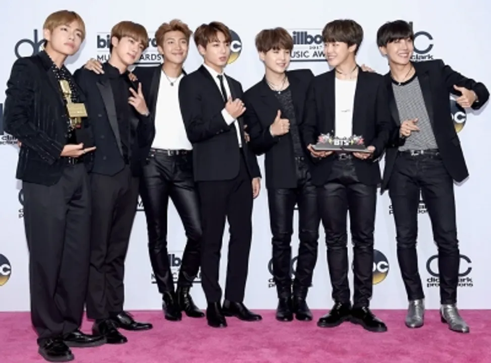  BTS, YouTube unveil #MyBTStory challenge