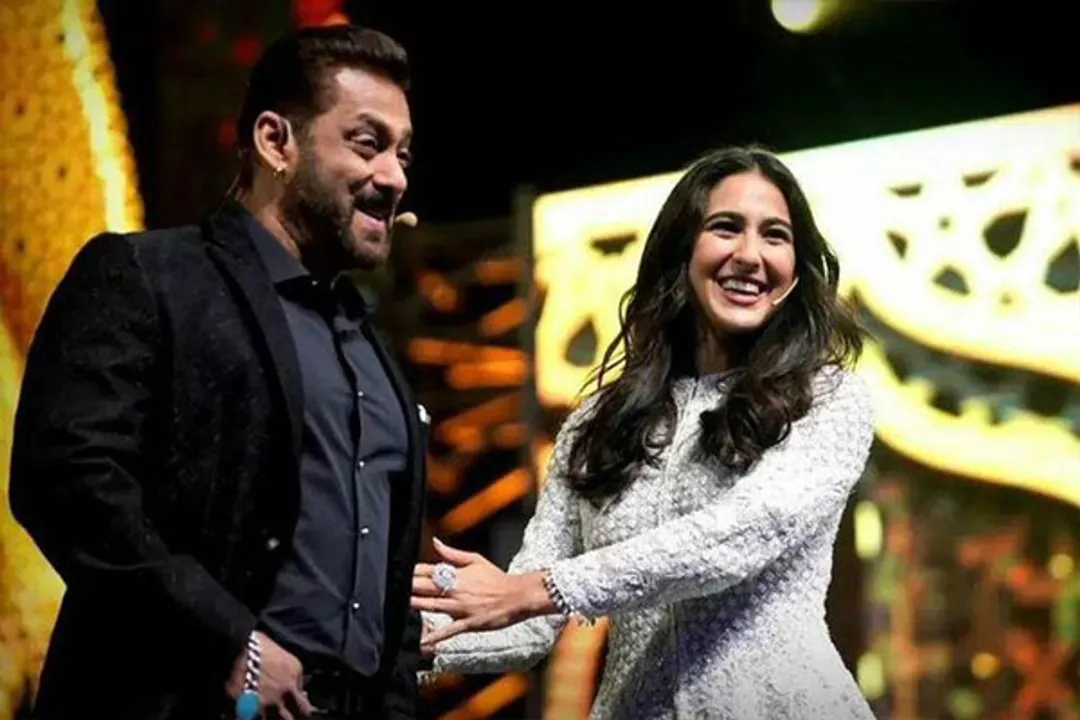  Sara Ali Khan calls Salman Khan 'uncle'!