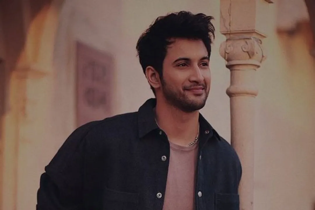  Rohit Saraf elated to step into Shahid Kapoor's shoes for 'Ishq Vishk Rebound'