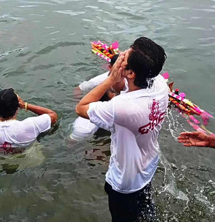  [Watch] Babushaan performs Bol Bam Jatra to promote 'Daman'
