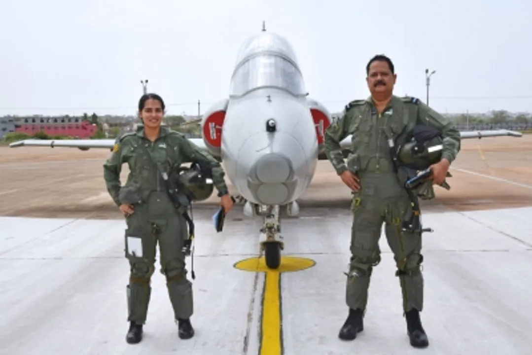  Father-daughter duo create history by flying Hawk-132 in same formation
