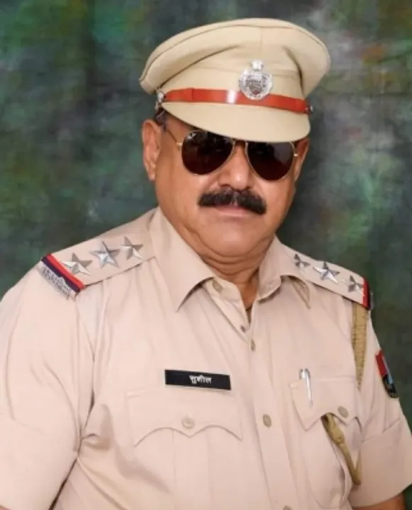  Retired policeman dies saving lives during Amarnath tragedy