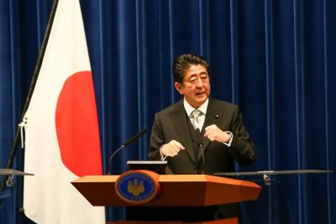  Shinzo Abe shows no life signs after being shot; suspect arrested