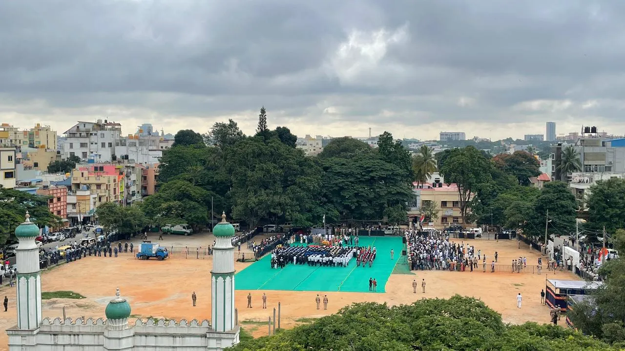  Tricolour hoisted at B'luru Idgah Maidan for 1st time since independence