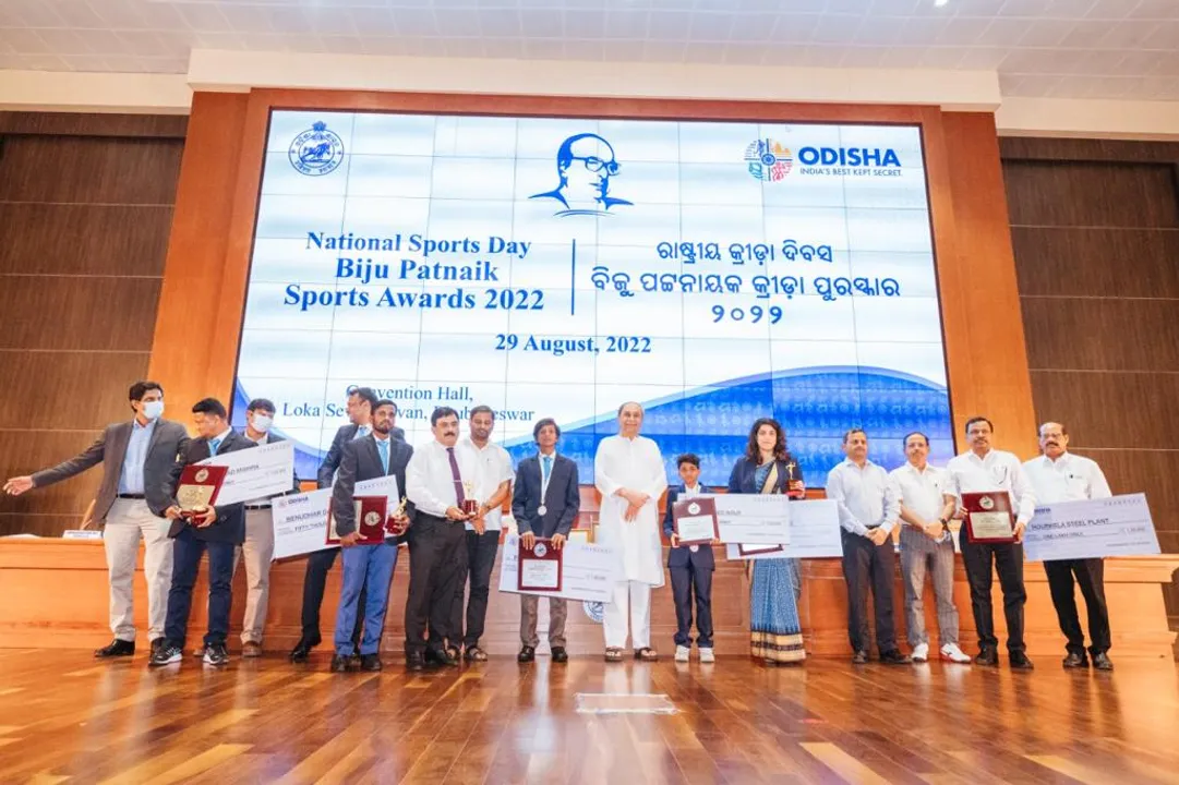  Odisha Chief Minister honours sports persons with Biju Patnaik Awards