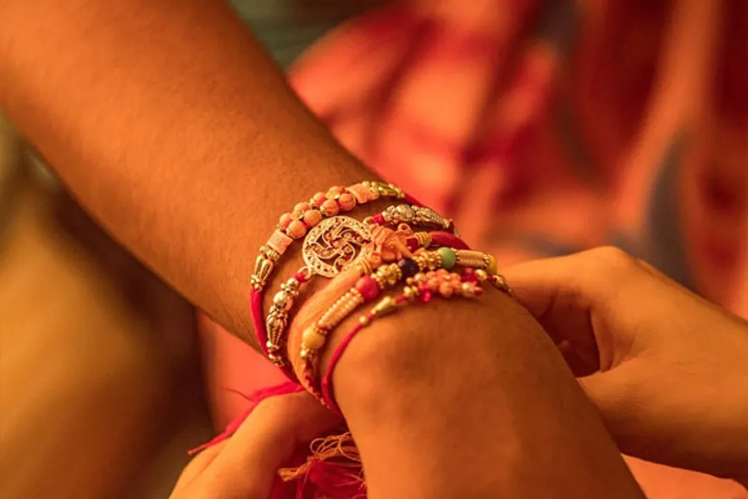  Happy Raksha Bandhan 2023 Wishes, Messages, Greetings for your siblings