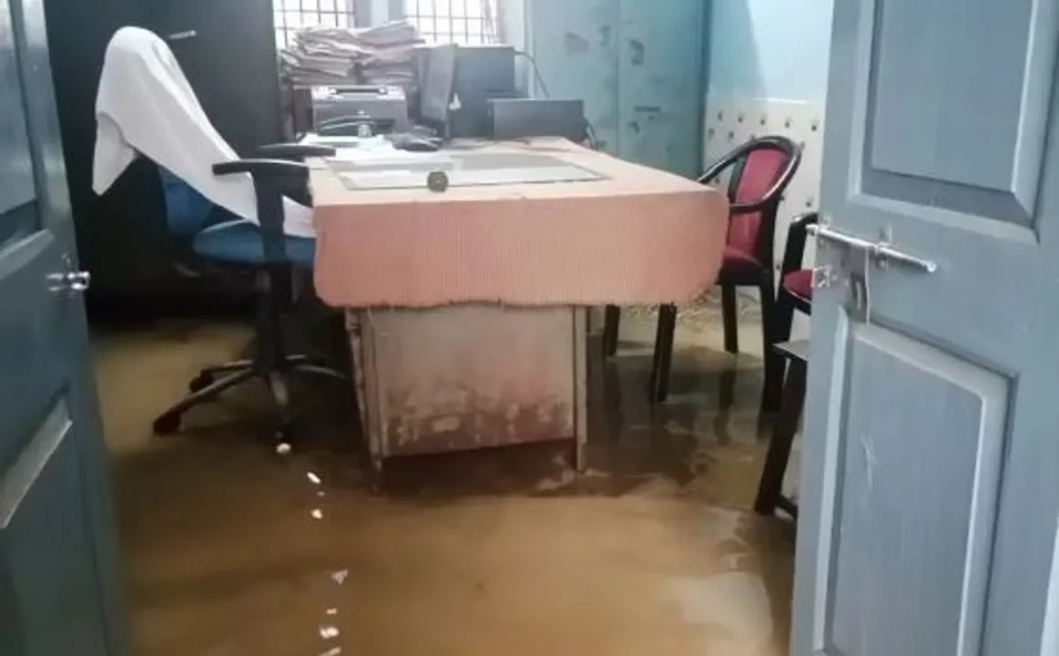  Residents demand drainage of rainwater, distribution of relief in Sundargarh town
