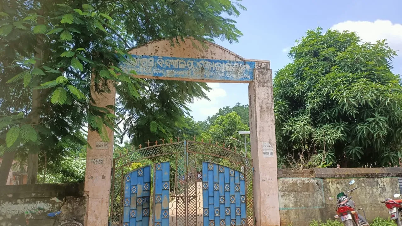  Two school students die of mysterious disease in Odisha's Malkangiri; six more critical