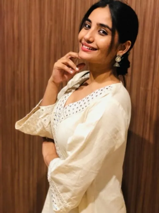  Working with Pankaj Tripathi is like being in acting school: Khushboo Atre