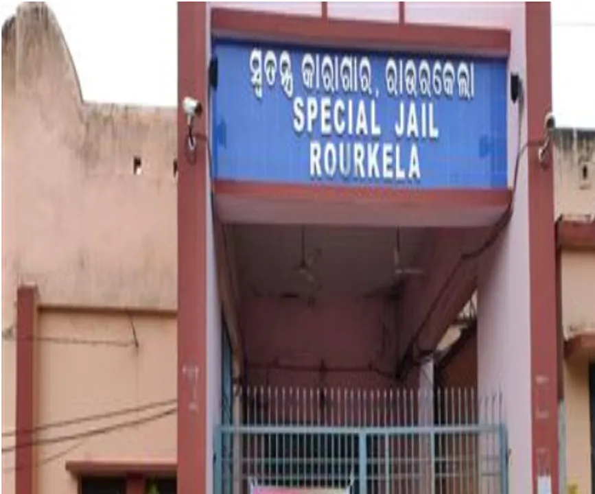  D-brothers' close aide dies of heart attack in Odisha jail