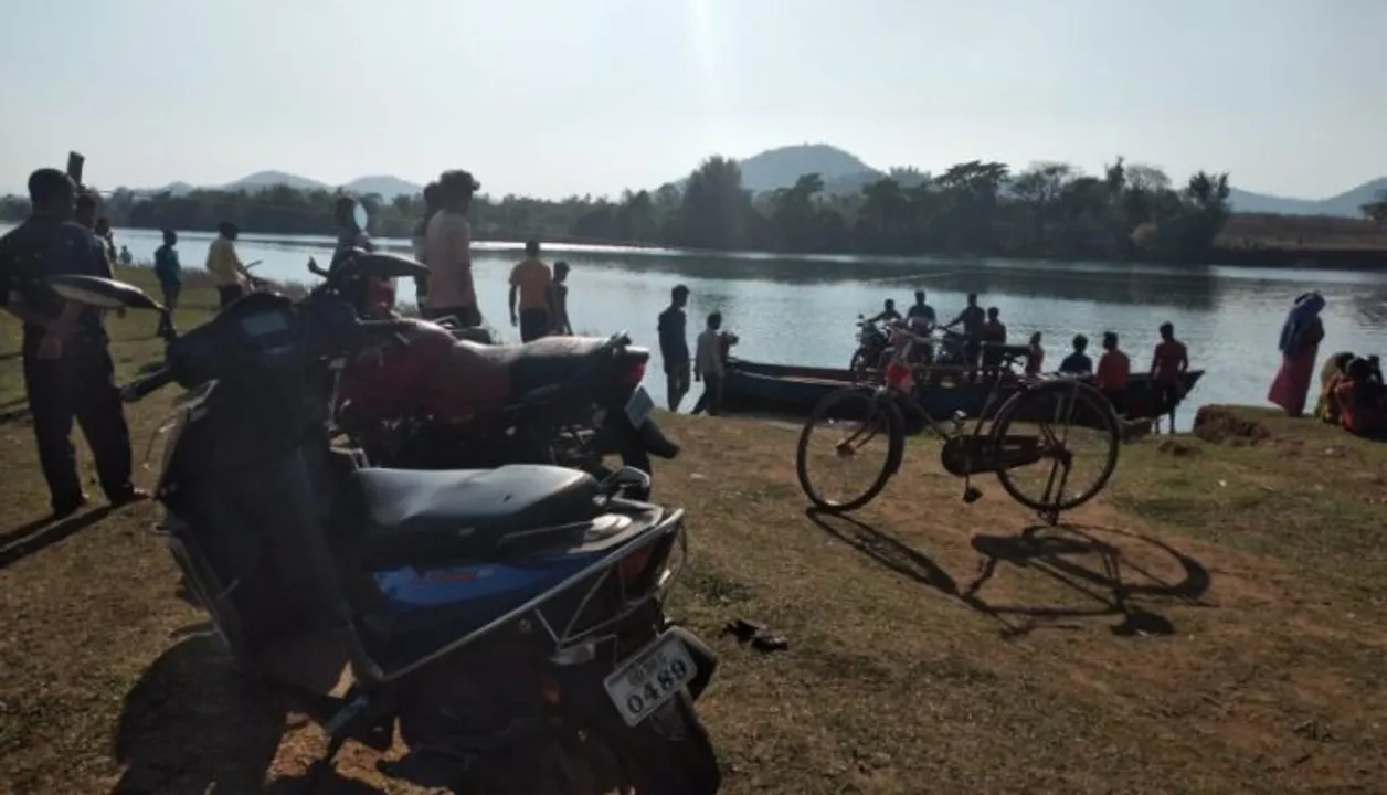  Woman drowns as boat capsizes, husband has narrow escape