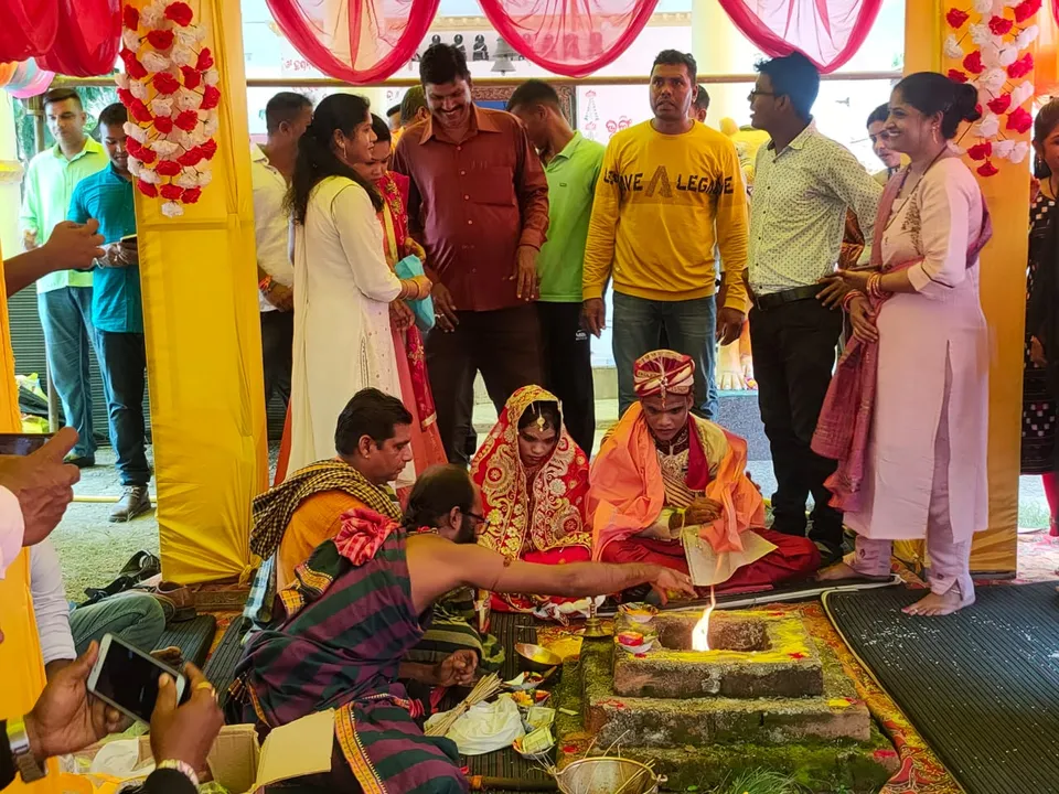  Maoist comrades tie nuptial knot after joining mainstream; Nuapada police arranges ceremony