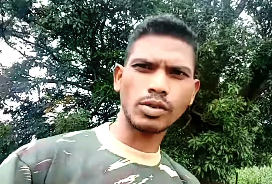  Naxals open fire at Chhattisgarh youth in Odisha suspecting him to be police informer