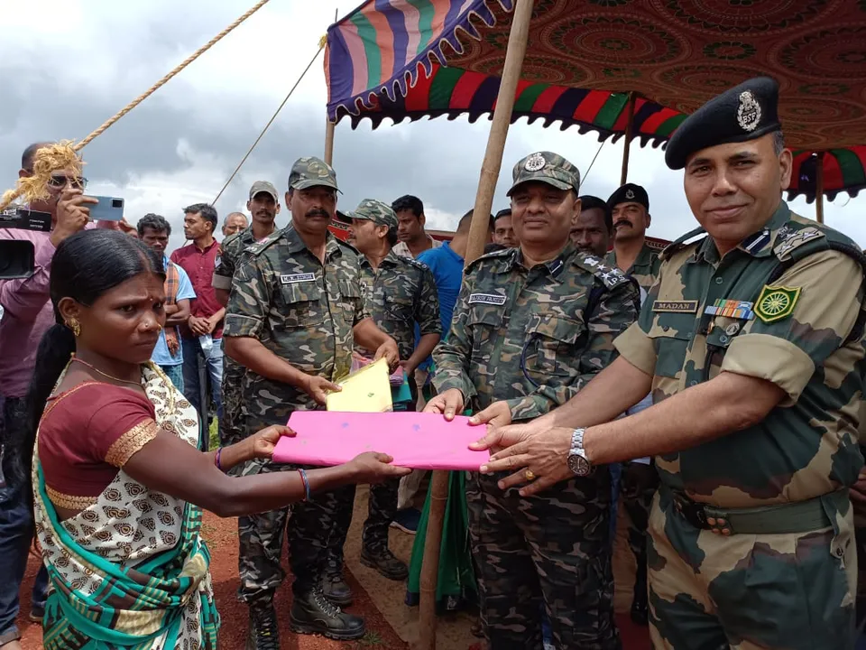  More than 700 Maoist supporters surrender before Odisha Police in Malkangiri
