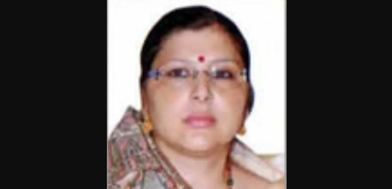  'Condoms next?': Bihar IAS officer Harjot Kaur Bamhrah responds sharply to schoolgirls over sanitary pads