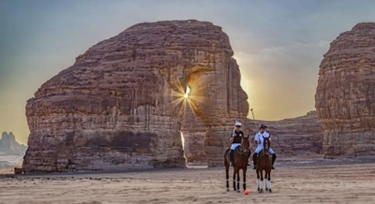  Saudi Arabia amends tourist visa policy