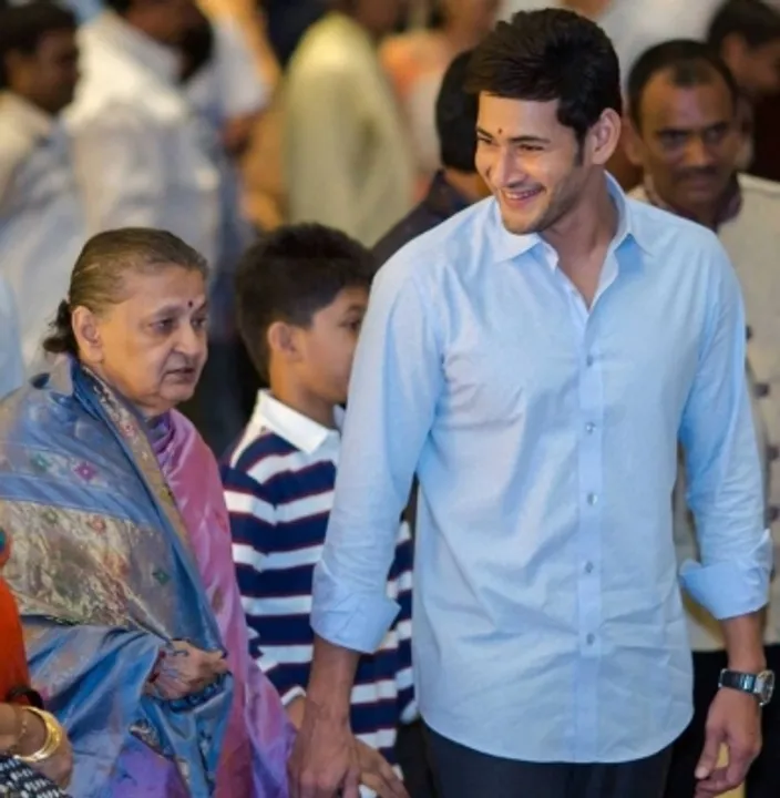  Mahesh Babu's mother Ghattamaneni Indira Devi passes away, condolences pour in