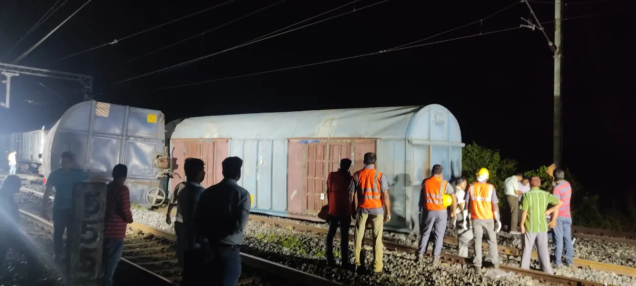  These trains cancelled, diverted after goods train derails in Sambalpur