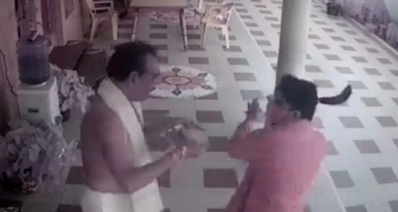  Man posing as alms-seeker stabs TDP leader