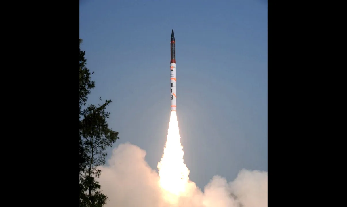  India carries out successful training launch of IRBM Agni-III off Odisha coast