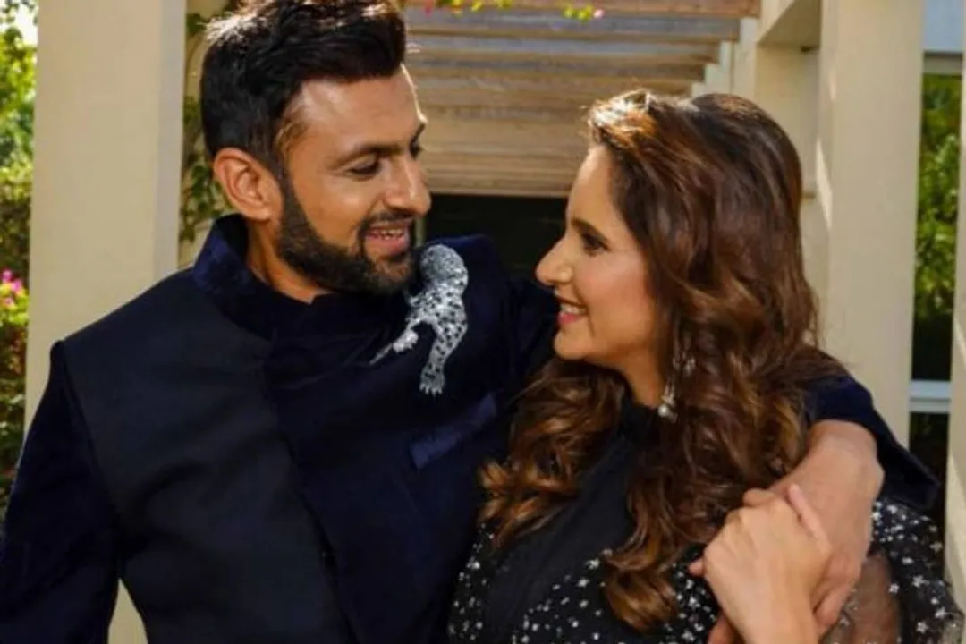  Amid divorce rumours, Shoaib Malik sends b’day wishes to Sania Mirza