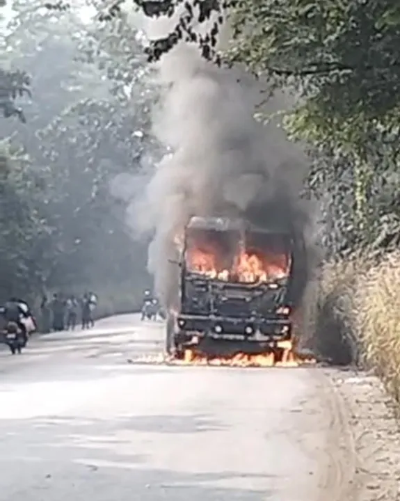  Coal-laden truck catches fire in Odisha's Sundargarh