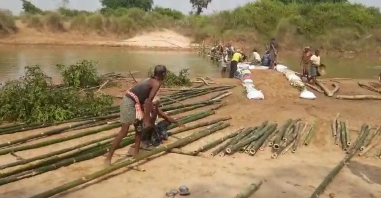  Odisha: Martyr Baji Rout's village reels in neglect as farmers make bamboo bridge to cross river