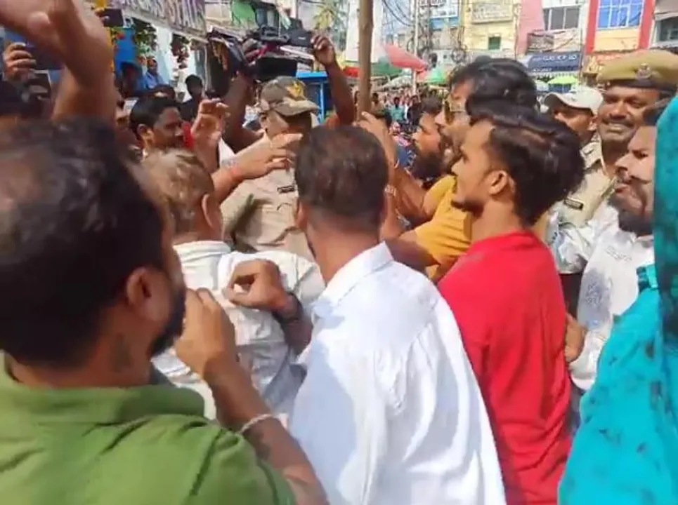  Bhubaneswar: 8 arrested for attacking rationalists over 'Biryani on Chandra Grahan'