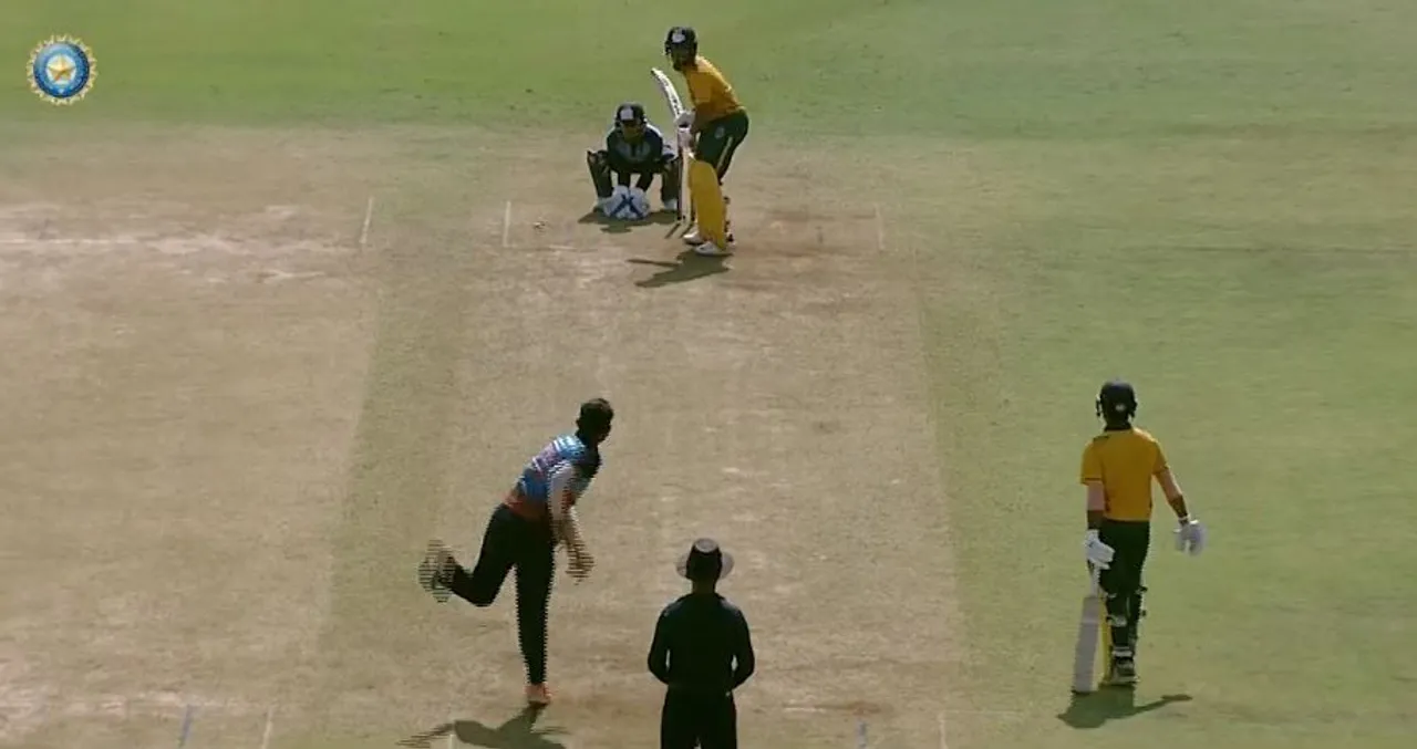 Ruturaj Gaikwad hits 7 sixes in an over in Vijay Hazare Trophy [Watch Video]