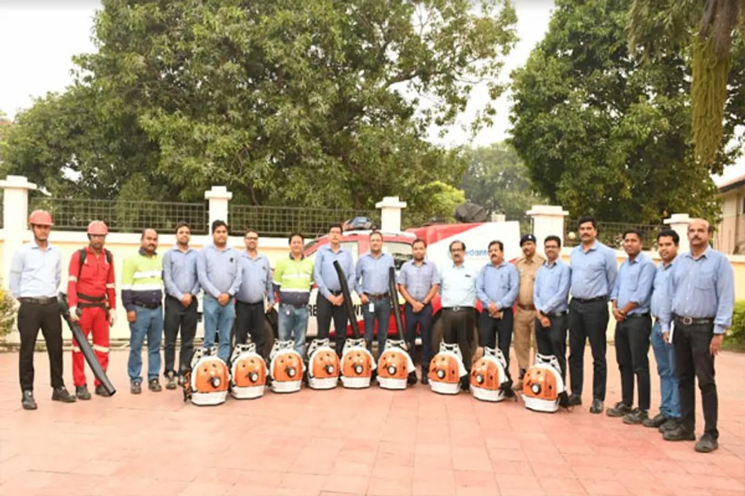  Vedanta Jharsuguda provides equipment to District Forest Office to curb  forest fires