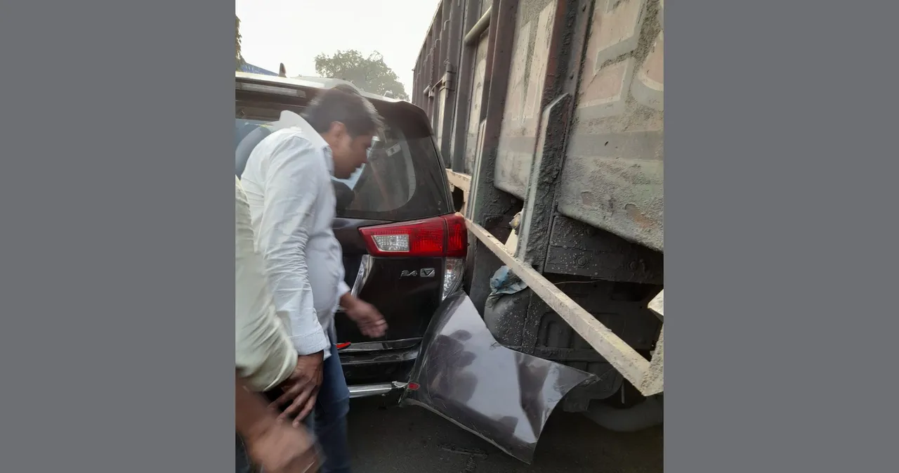  Odisha: Deputy Speaker Rajani Kant Singh escapes unhurt as truck hits his car in Angul