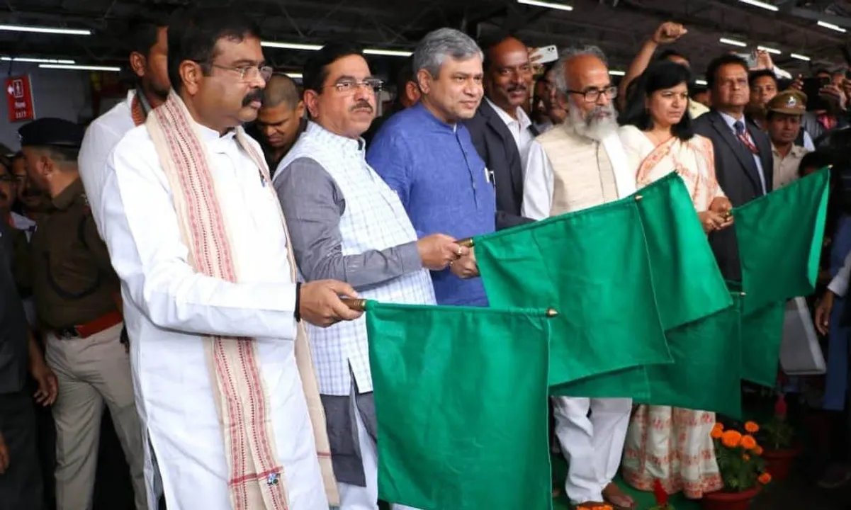  Odisha: Foundation laid for redevelopment of Bhubaneswar railway station