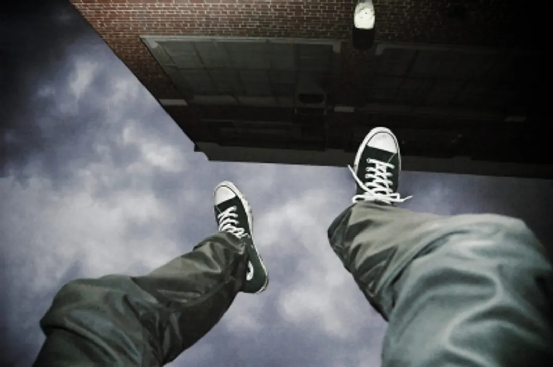  Delhi: Man jumps from rooftop after throwing child