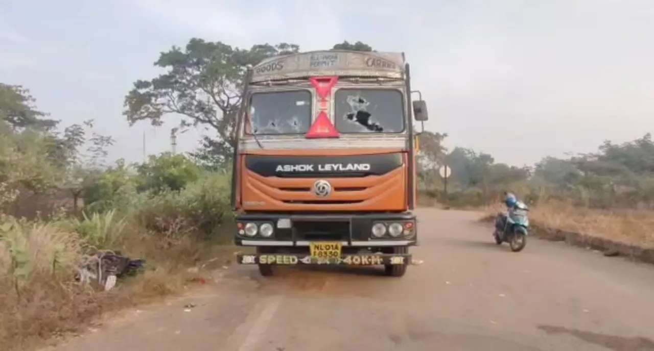  Cattle smugglers fire at police in Odisha's Keonjhar, two held