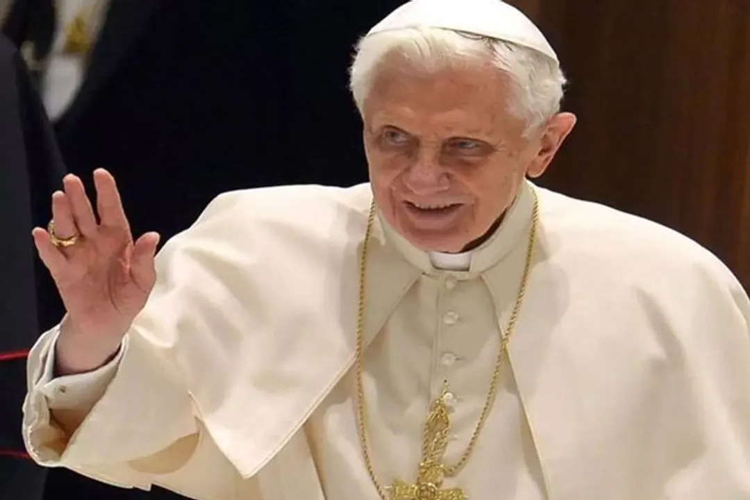  Former Pope Benedict XVI dies at 95