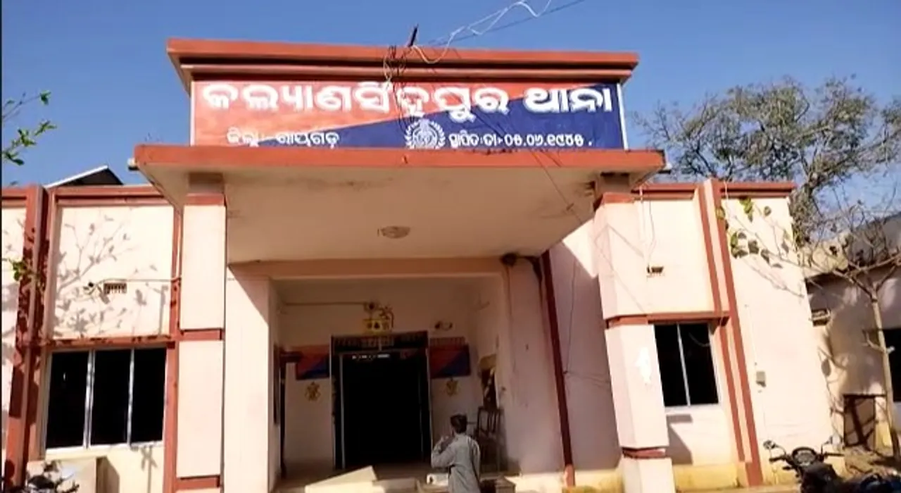  Murder accused's escape from police custody in Rayagada: 3 cops suspended