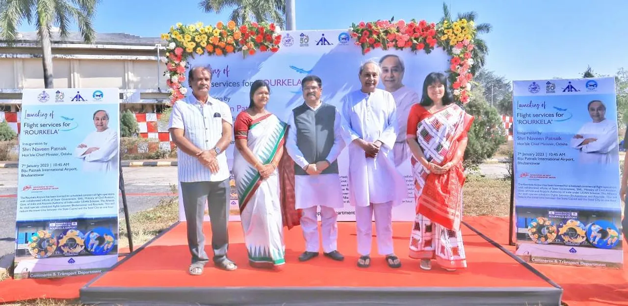  Amid row over credit, Naveen thanks PM, Scindia for flight service to Rourkela
