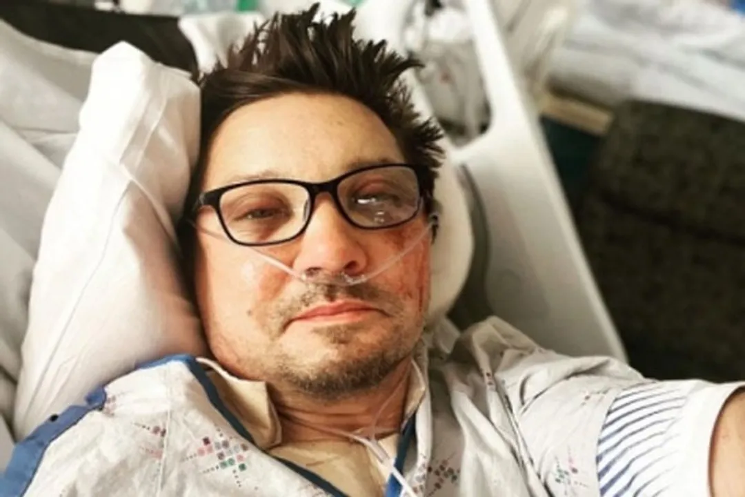  'The Avengers' star Jeremy Renner's accident occurred while helping stranded family member